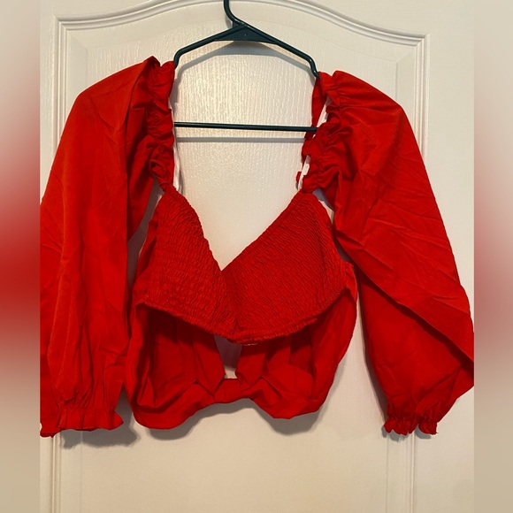 NEW RED 2 PIECE CROP AND SKIRT SET - Picture 4 of 9